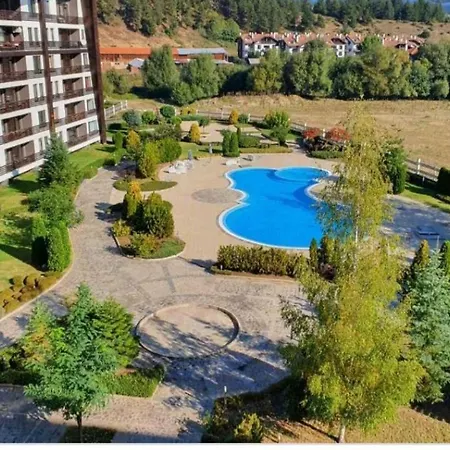 Aspen Luxury Apartamnet アパート *