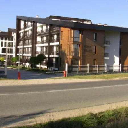 Aspen Luxury Apartamnet アパート