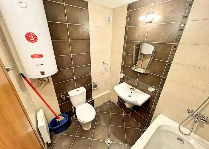 Aspen Luxury Apartamnet Razlog